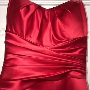 Red mermaid 🧜🏼‍♀️ dress.